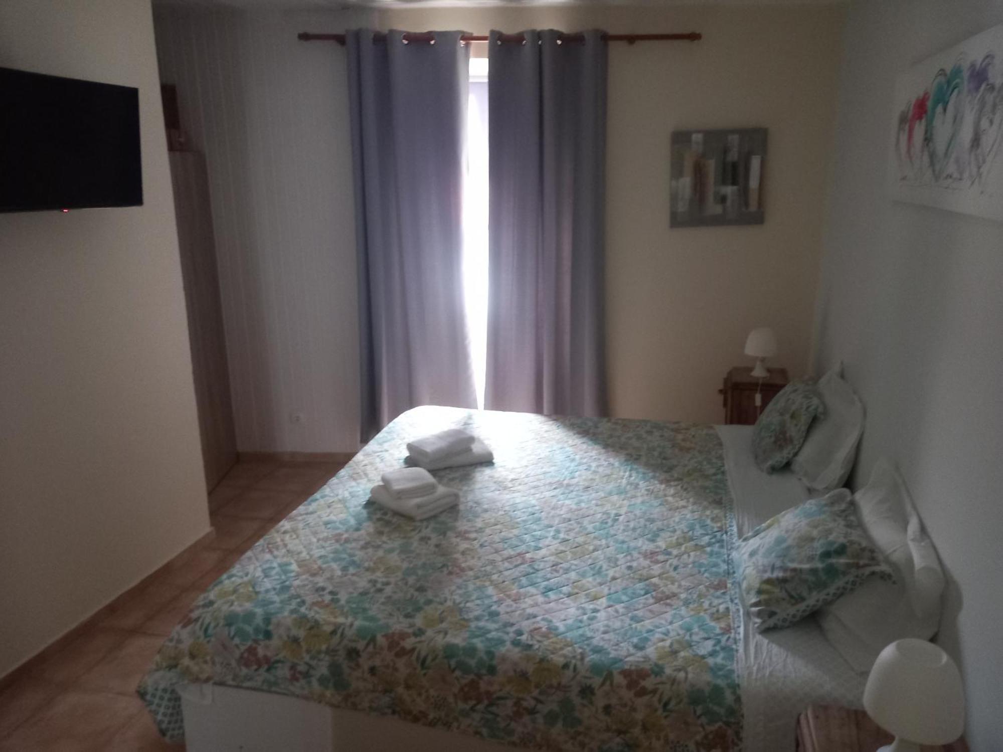Sao Jose Guesthouse Понта-Делгада Экстерьер фото